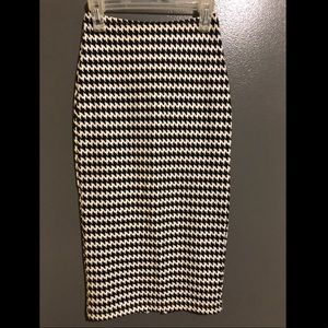 American Apparel Pencil Skirt